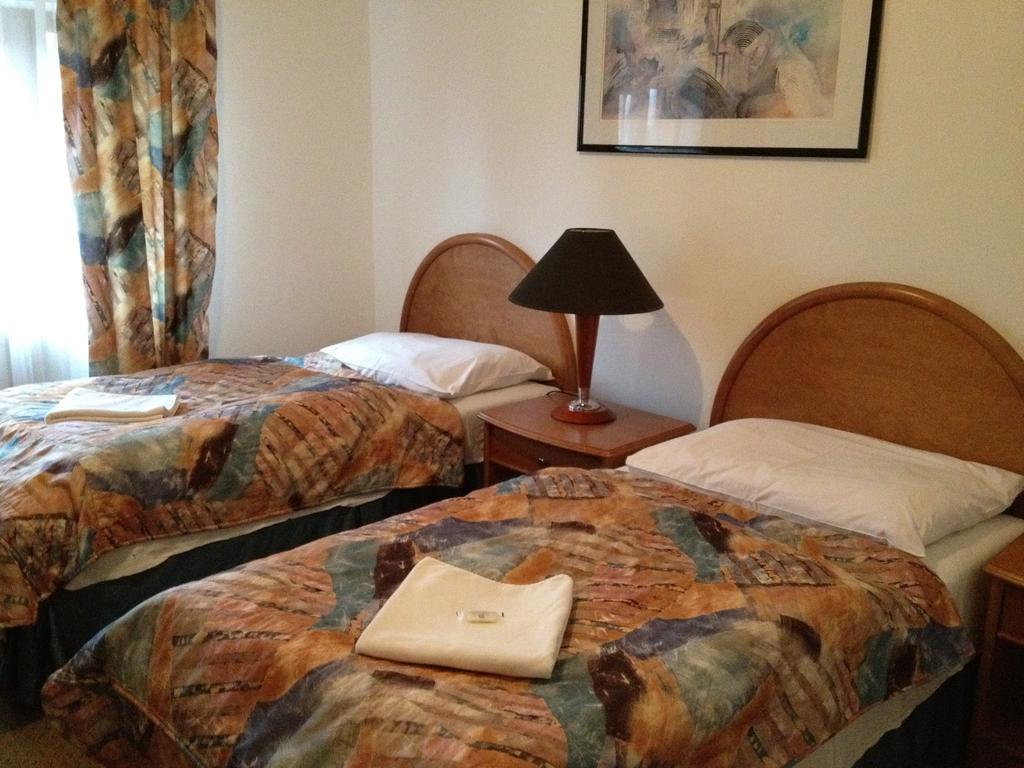 Hotel Chotol Horoměřice 部屋 写真